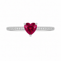 Anillo Solitario Rubí Corazón