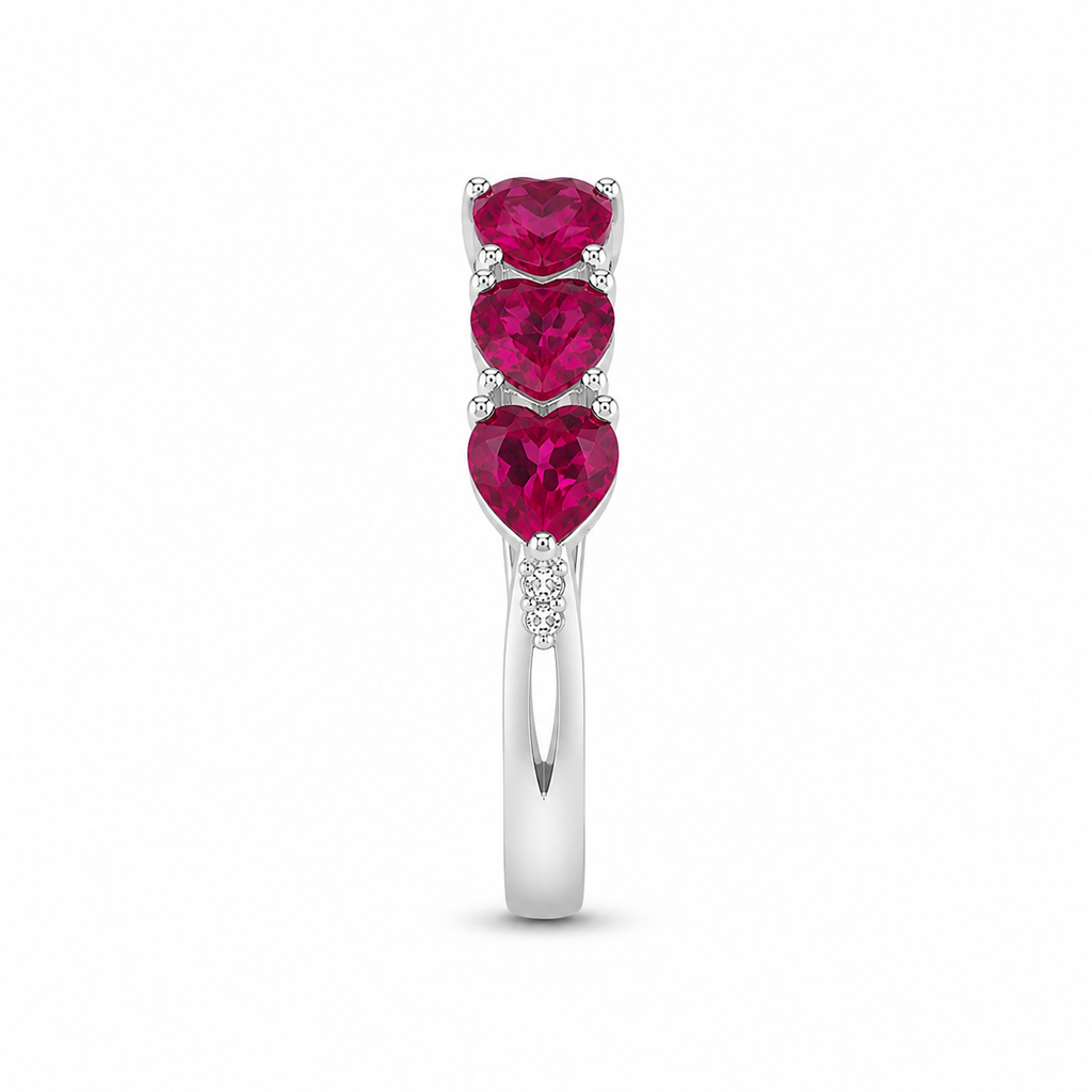 Anillo Triple Corazón Rubí
