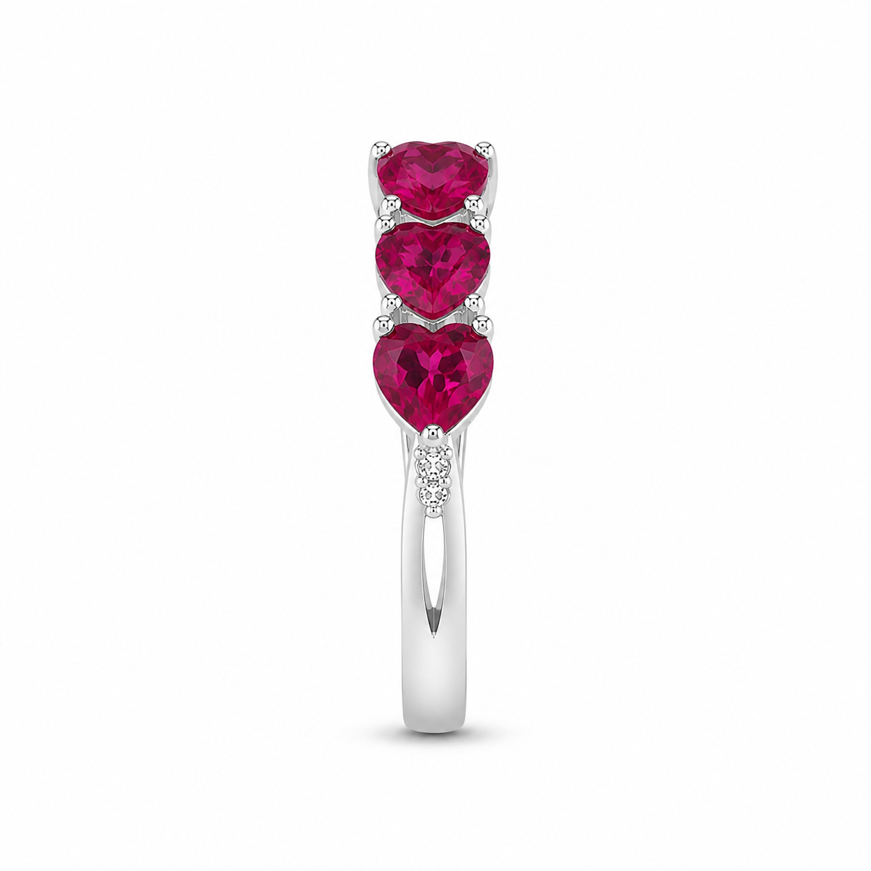 Anillo Triple Corazón Rubí