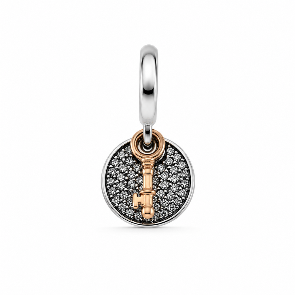 Charm Llave Familiar