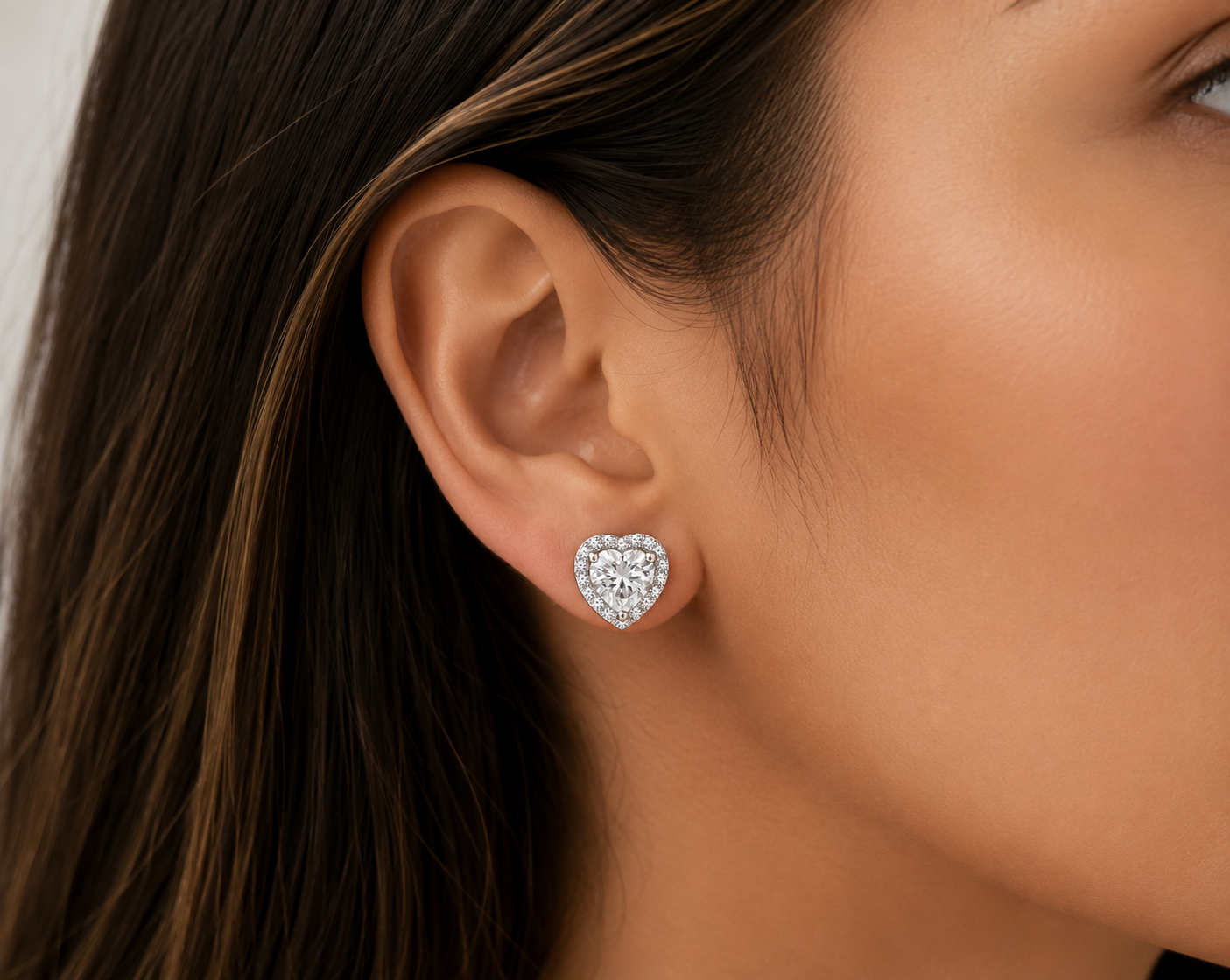 Aretes Corazón Brillante