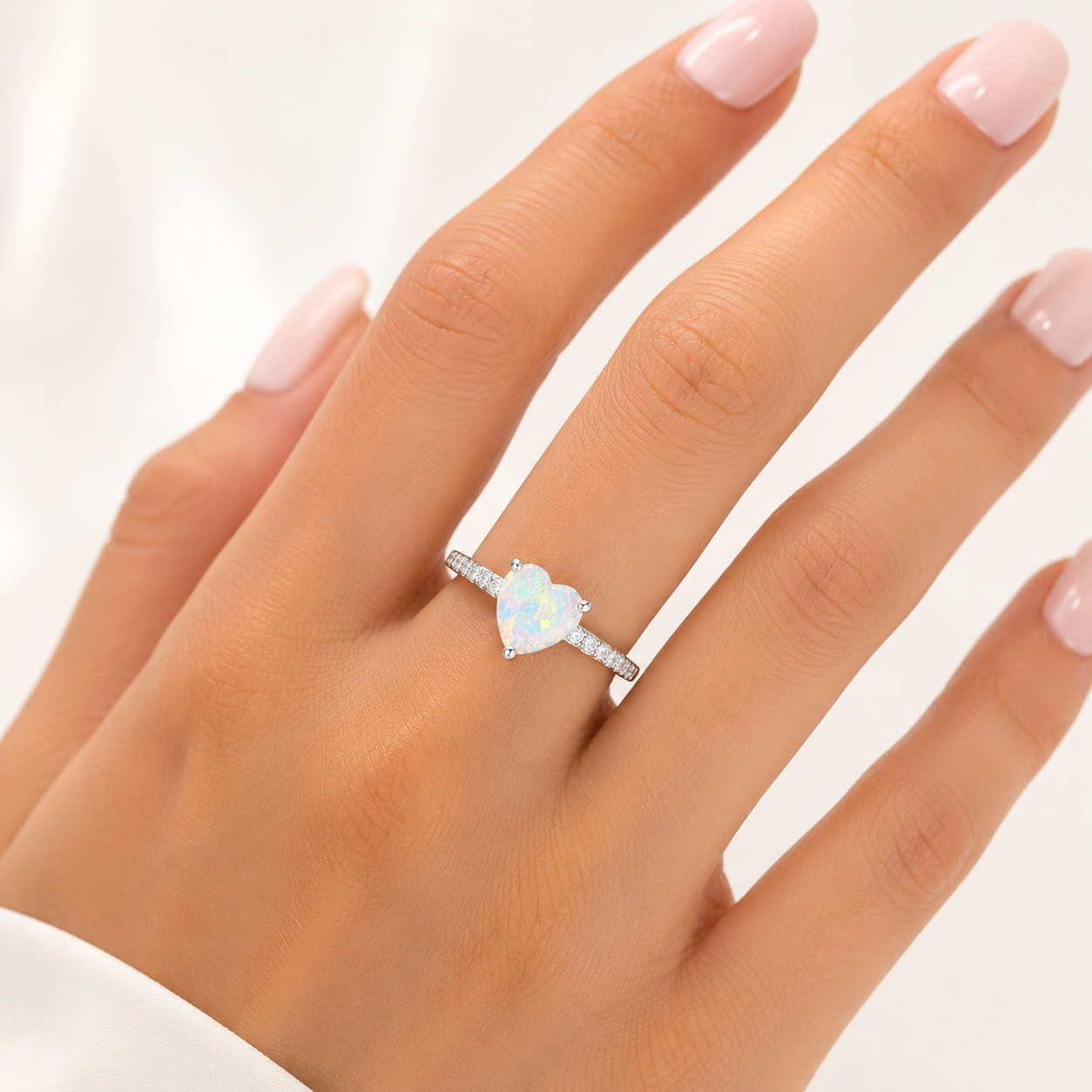 Anillo Corazón Ópalo